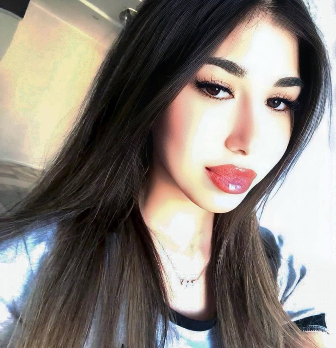 Rayhon, 20, escort in Almaty — 160 cm, black hair (photo 6 of 9)