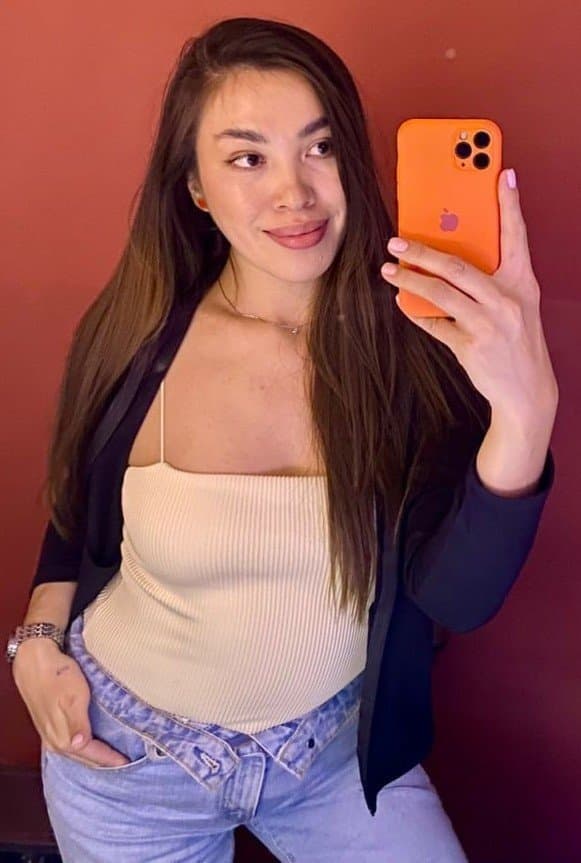 Saltanat, 26, escort in Almaty — Kazakh, 172 cm (photo 5 of 7)
