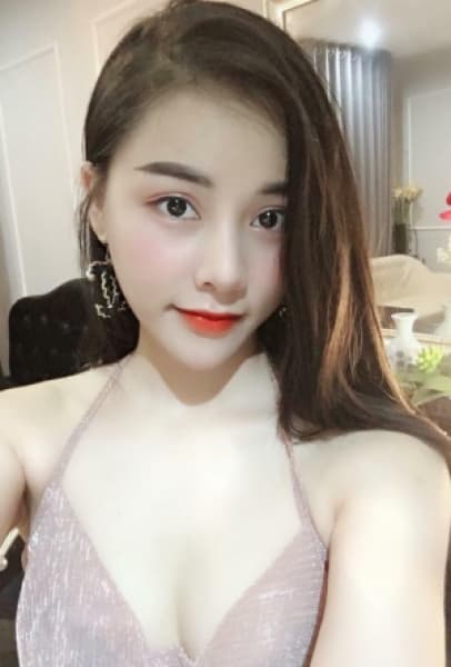 Nanette, 26, escort in Dubai (photo 2 of 5)
