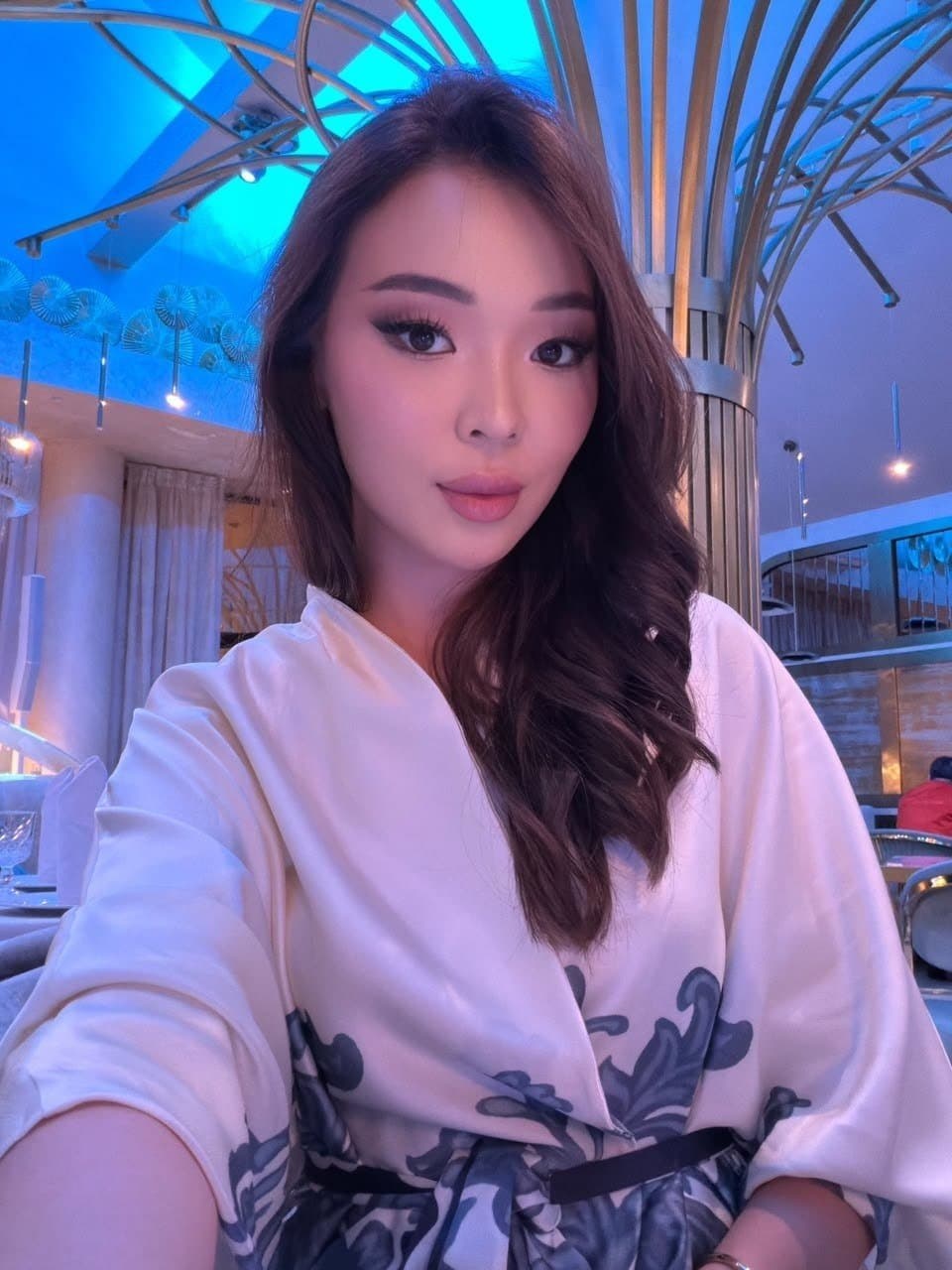 Ziyoda, 20, escort in Almaty — 170 cm, brown hair (photo 6 of 6)