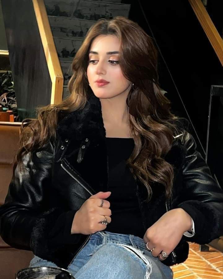 Carrie, 22, escort in Dubai (photo 1 of 10)