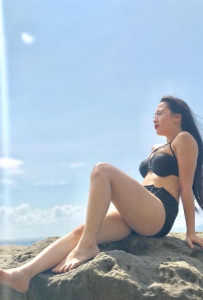 Laras, 29, escort in Dubai — Filipino (photo 2 of 3)