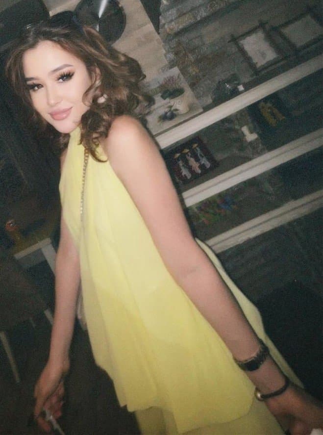 Nilufar, 24, escort in Almaty — brown hair, Kazakh (photo 4 of 9)