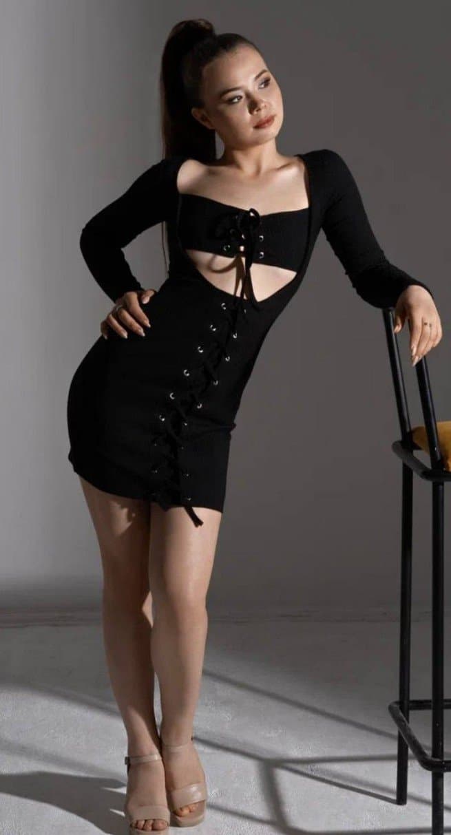 Ulbosyn, 21, escort in Almaty — 165 cm, Kazakh (photo 6 of 6)