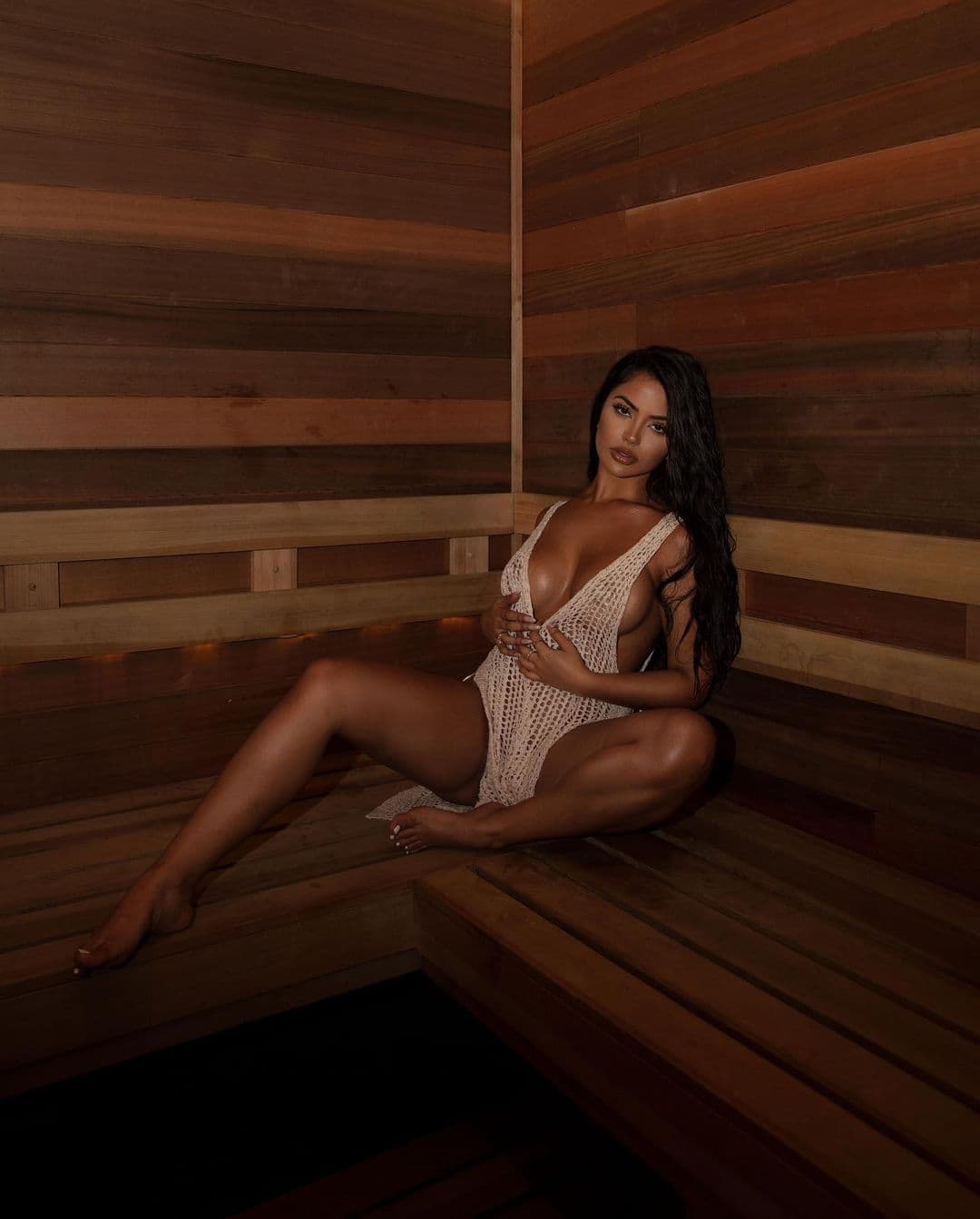Tuva, 23, escort in Dubai (photo 5 of 10)