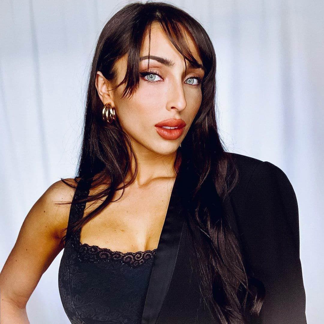 Nevena, 22, escort in Moscow — 172 cm, brown hair (photo 2 of 10)