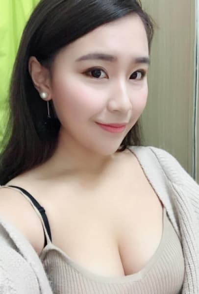 Donna, 31, escort in Dubai — Thai (photo 2 of 4)