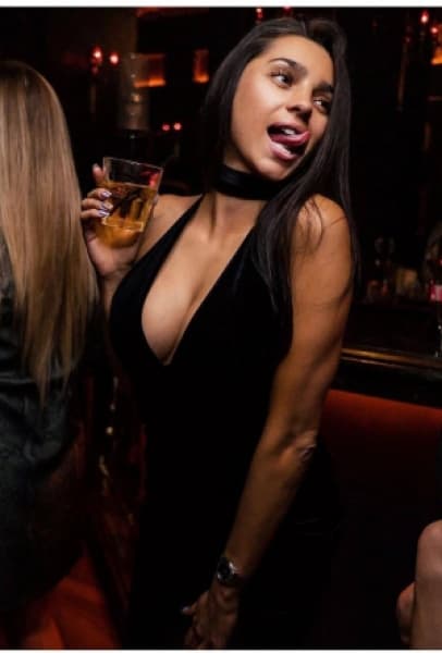 Elizaveta, 32, escort in Dubai — Russian (photo 4 of 5)