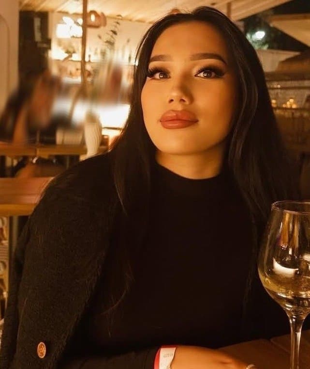 Aigul, 22, escort in Almaty — Kazakh, 162 cm (photo 5 of 8)