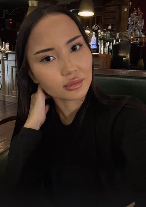 Munisa, 22, escort in Almaty — brown hair, Kazakh (photo 7 of 13)
