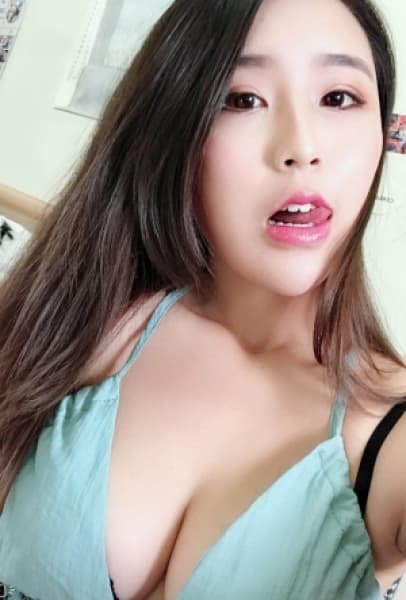 Donna, 31, escort in Dubai — Thai (photo 3 of 4)