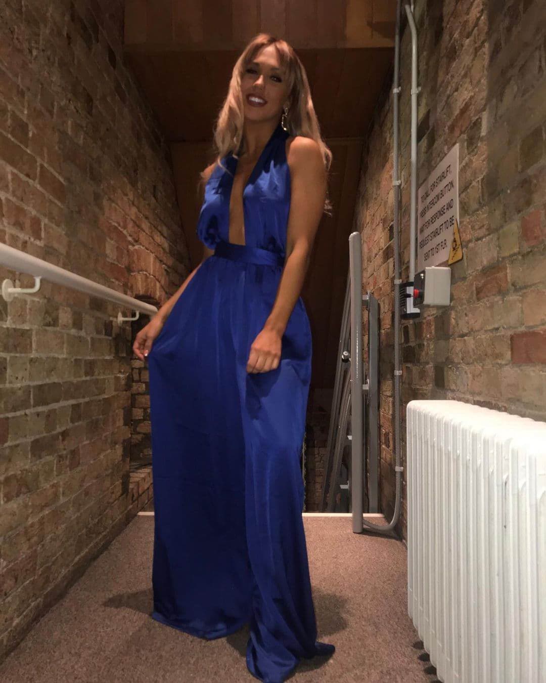 Rada, 19, escort in Moscow — blonde hair, 171 cm (photo 7 of 10)