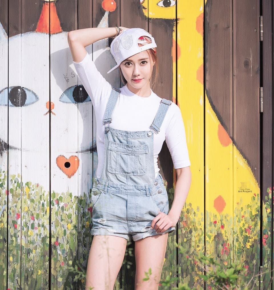 Sohee, 26, escort in Dubai — Korean (photo 3 of 4)