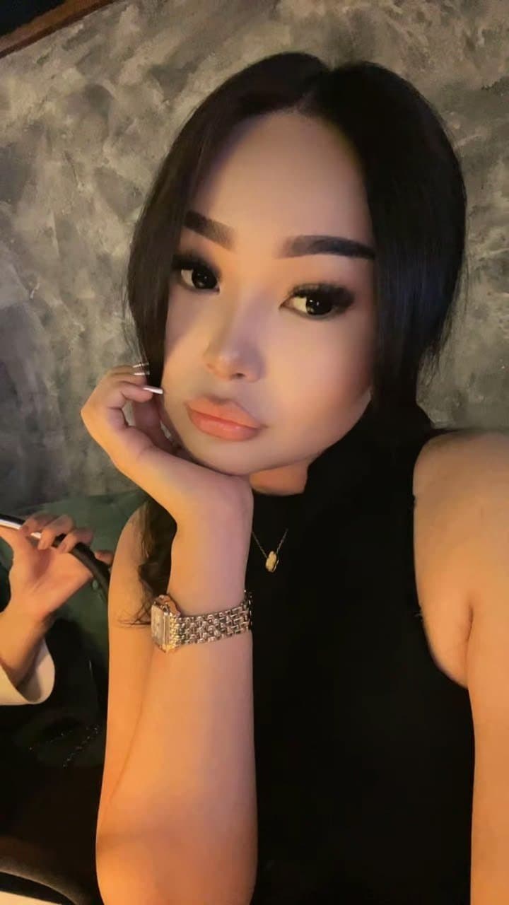 Ayazhan, 20, escort in Astana — 165 cm, black hair (photo 6 of 9)