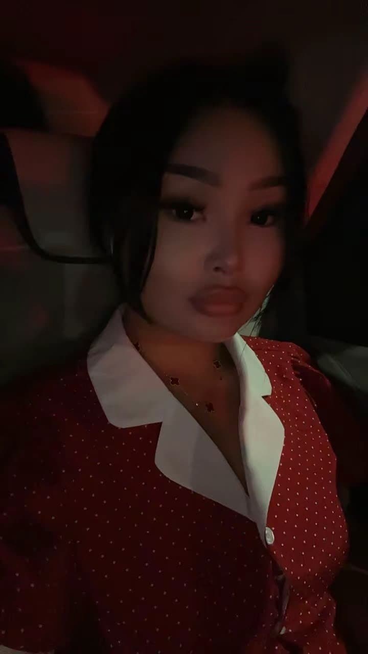 Ayazhan, 20, escort in Astana — 165 cm, black hair (photo 3 of 9)