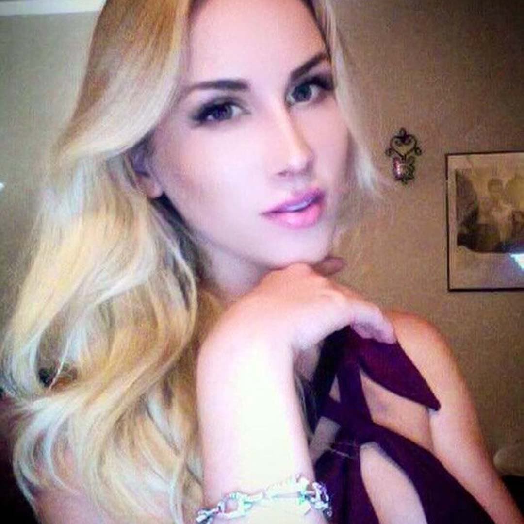 Valya, 21, escort in Moscow — blonde hair, 176 cm (photo 3 of 10)