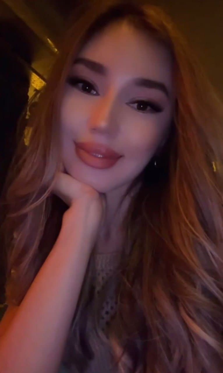 Ayaulym, 27, escort in Almaty — 160 cm, brown hair (photo 3 of 9)