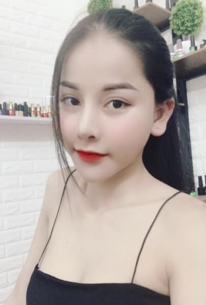 Nanette, 26, escort in Dubai (photo 1 of 5)