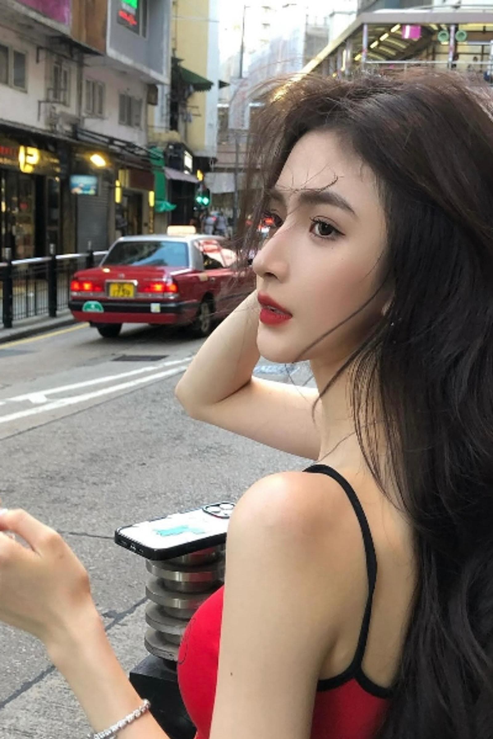 Ruri, 23, escort in Hong Kong — 162 cm (photo 1 of 6)