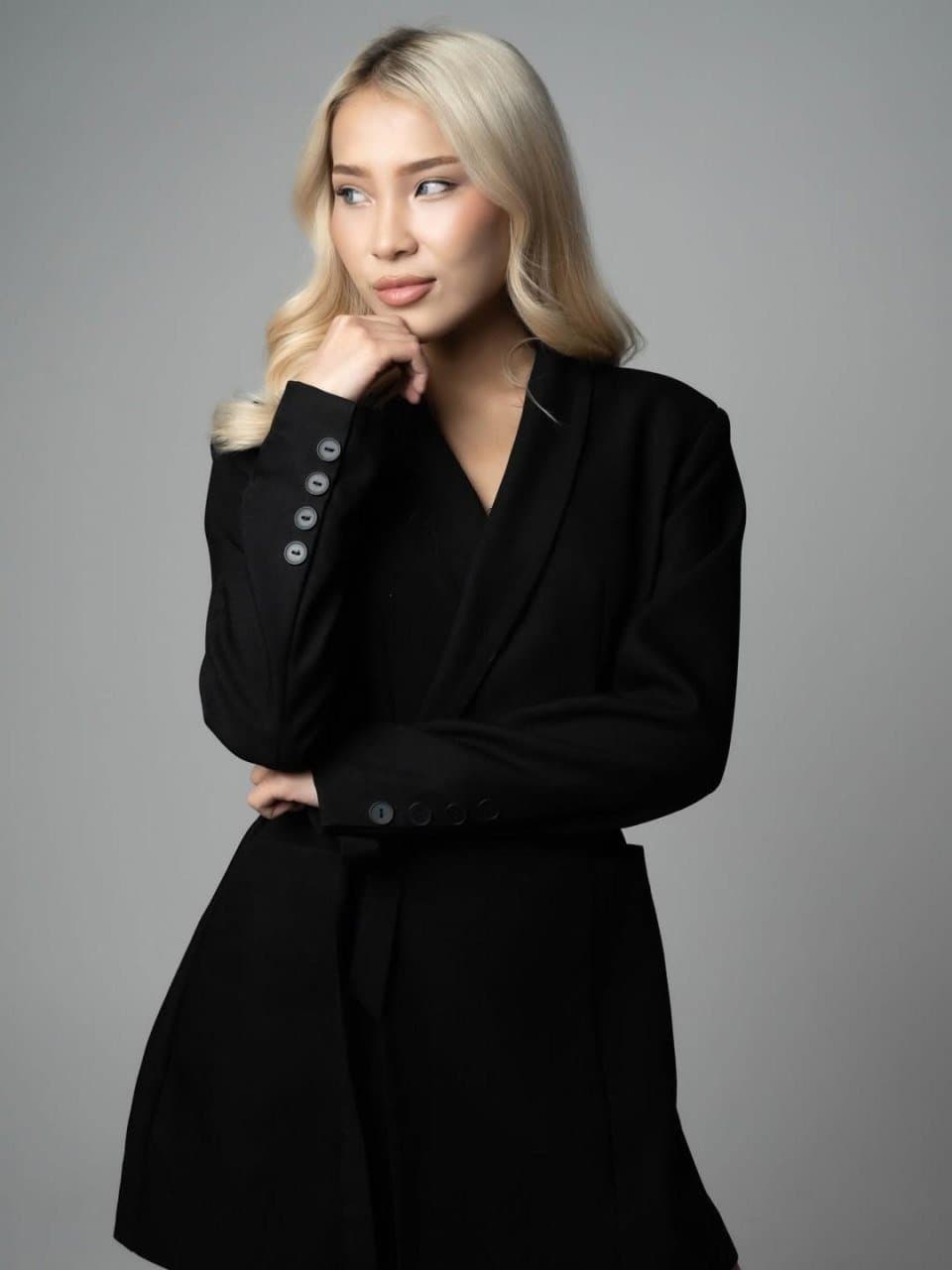 Aruzhan, 18, escort in Astana — 169 cm, blonde hair (photo 3 of 8)