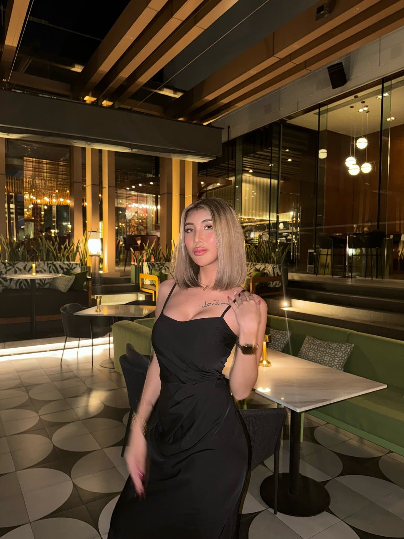 Ara, 25, escort in Bangkok — Japanese (photo 3 of 4)