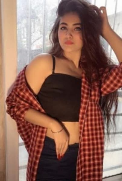 Virginie, 22, escort in Dubai (photo 2 of 10)