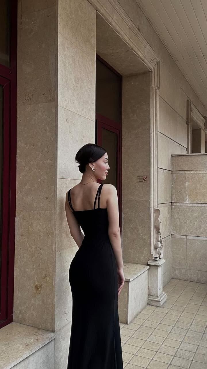 Diyora, 19, escort in Astana — Kazakh, 171 cm (photo 8 of 9)