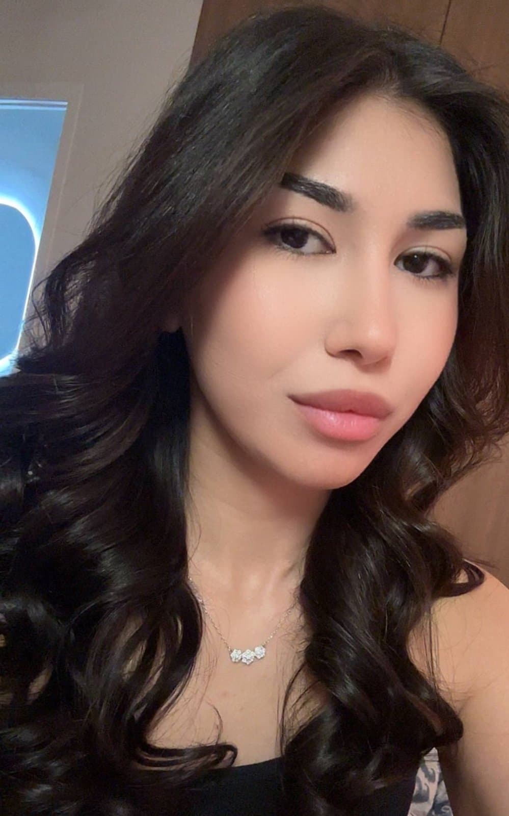 Rayhon, 20, escort in Almaty — 160 cm, black hair (photo 9 of 9)