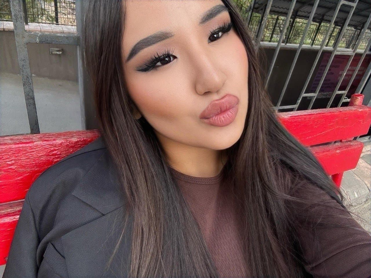 Nargis, 20, escort in Almaty — Kazakh, 153 cm (photo 5 of 9)