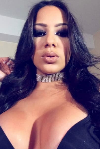 Anzhelina, 31, escort in Dubai — Polish (photo 1 of 3)