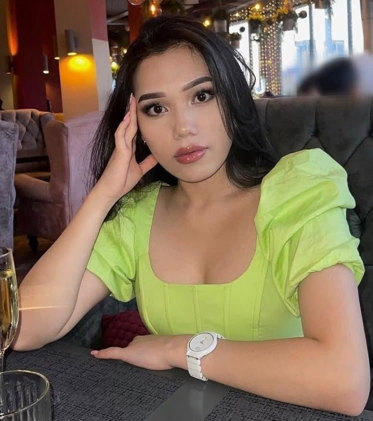 Aigul, 22, escort in Almaty — Kazakh, 162 cm (photo 8 of 8)