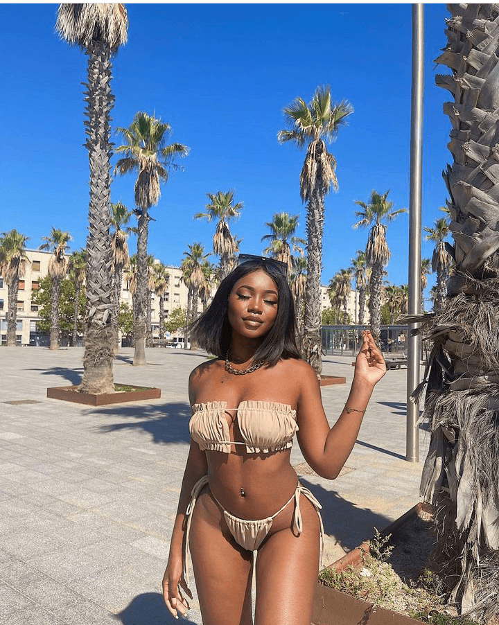 Zadie, 26, escort in Dubai (photo 3 of 4)