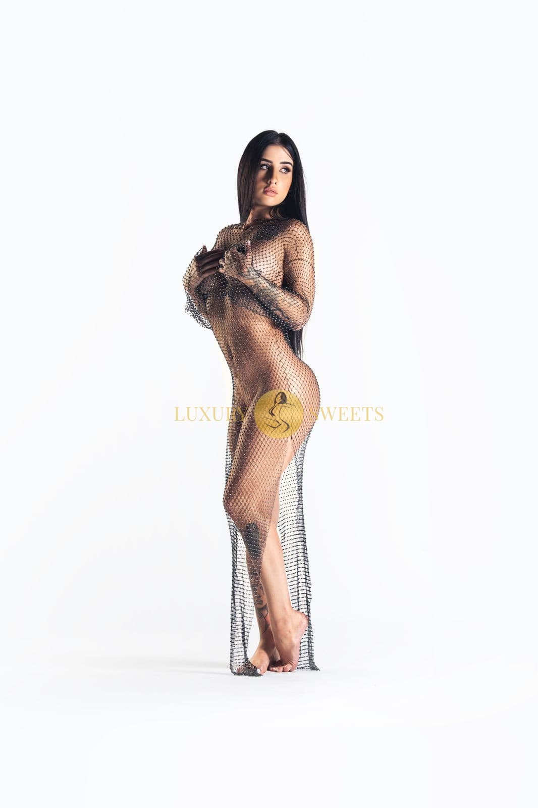 Martina, 26, escort in Dubai — Brazilian (photo 1 of 4)