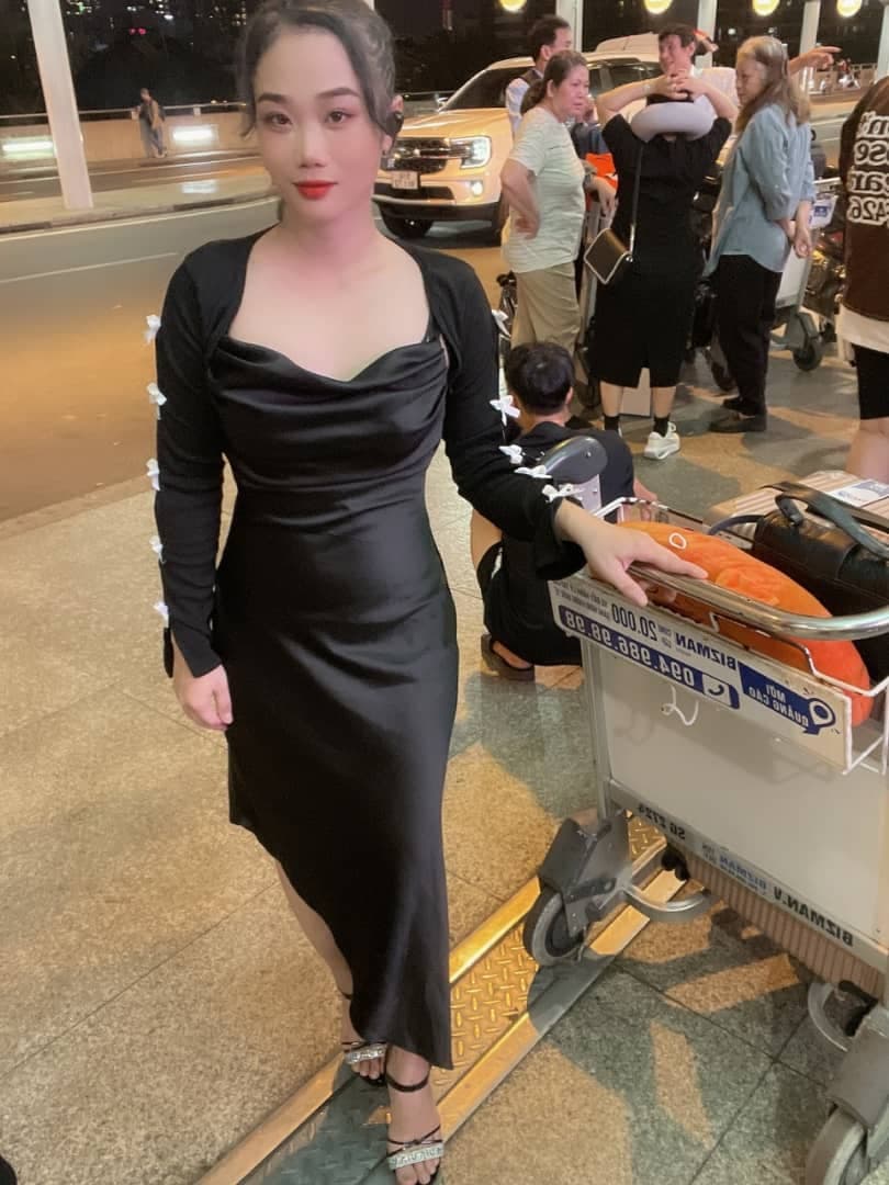 Yanti, 23, escort in Dubai — Vietnamese (photo 7 of 8)