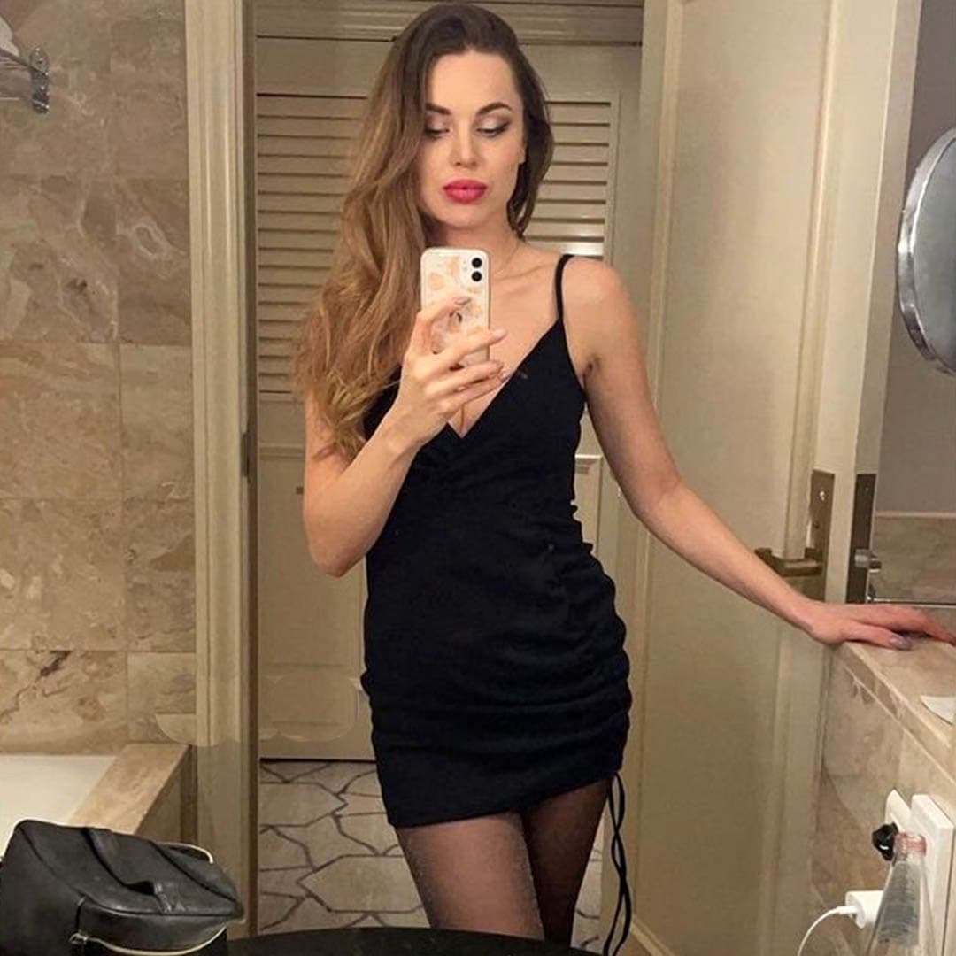 Viktoria, 22, escort in Moscow — brown hair, 175 cm (photo 1 of 10)