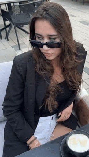 Dinara, 20, escort in Astana — brown hair, Kazakh (photo 7 of 8)