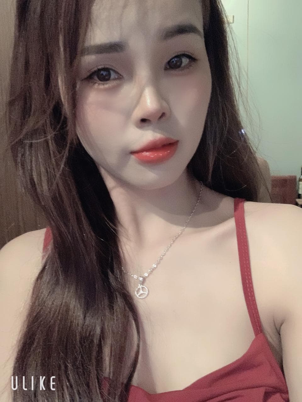 Van, 23, escort in Dubai — Vietnamese (photo 6 of 7)