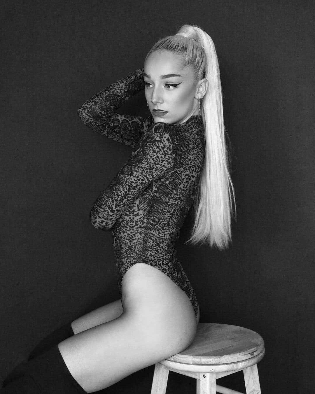 Yevgeniya, 20, escort in Moscow — 171 cm, blonde hair (photo 2 of 10)