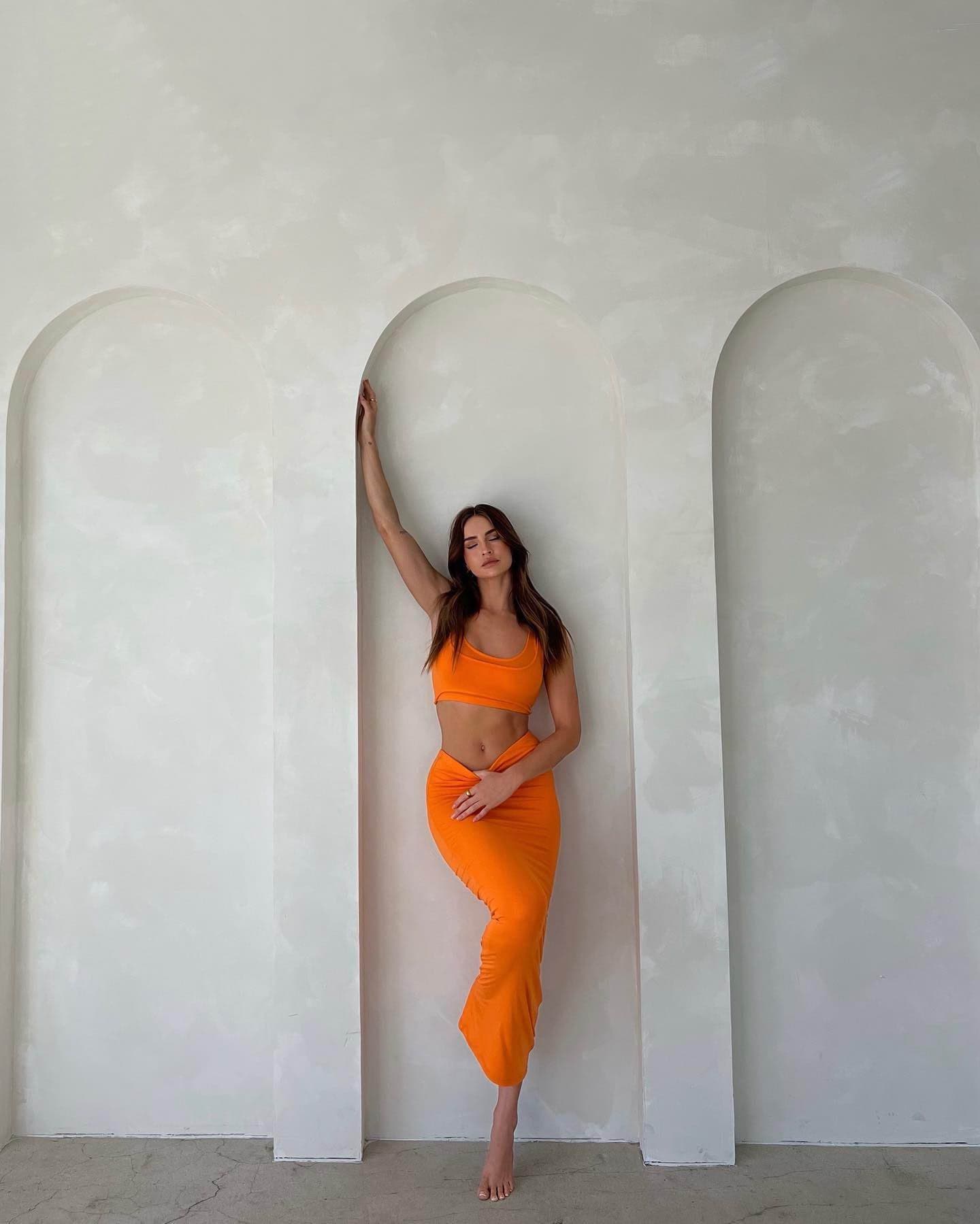 Lyubava, 22, escort in Moscow — 173 cm, brown hair (photo 6 of 10)