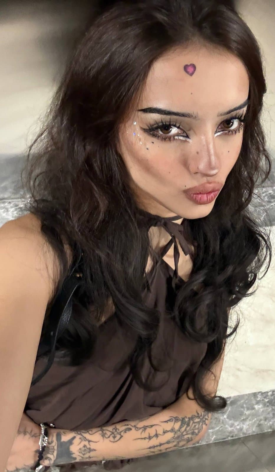 Dilbar, 20, escort in Almaty — Kazakh, 168 cm (photo 2 of 9)