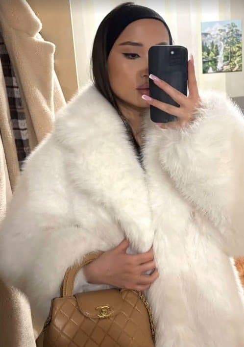 Munisa, 22, escort in Almaty — 155 cm, brown hair (photo 6 of 13)