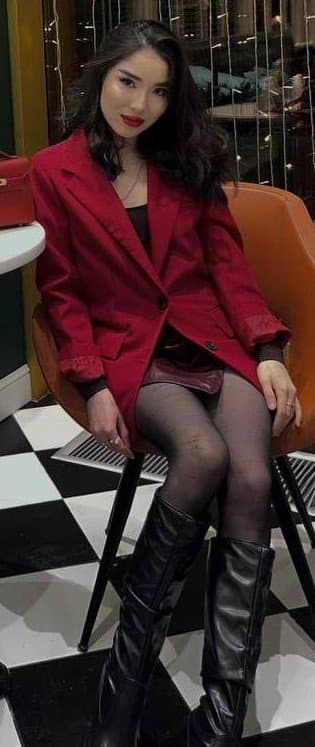 Arzu, 20, escort in Almaty — brown hair, Kazakh (photo 4 of 11)