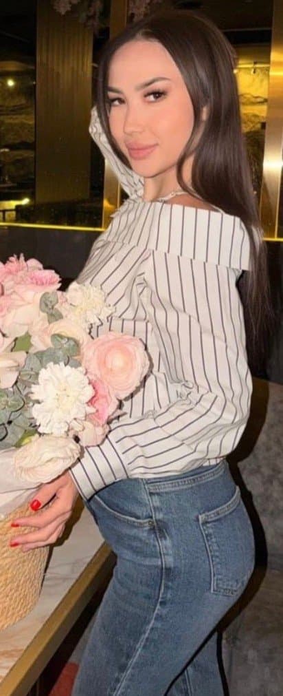 Meruert, 23, escort in Astana — 166 cm, brown hair (photo 3 of 9)