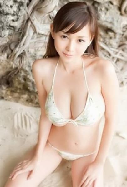 Grace, 31, escort in Dubai — Thai (photo 3 of 5)