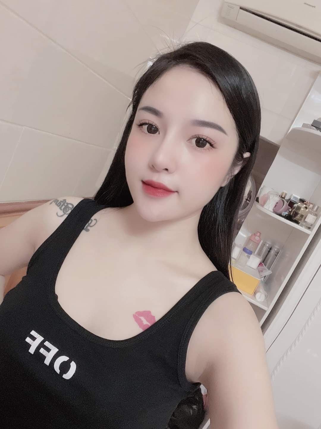 Pim, 26, escort in Dubai — Vietnamese (photo 5 of 6)