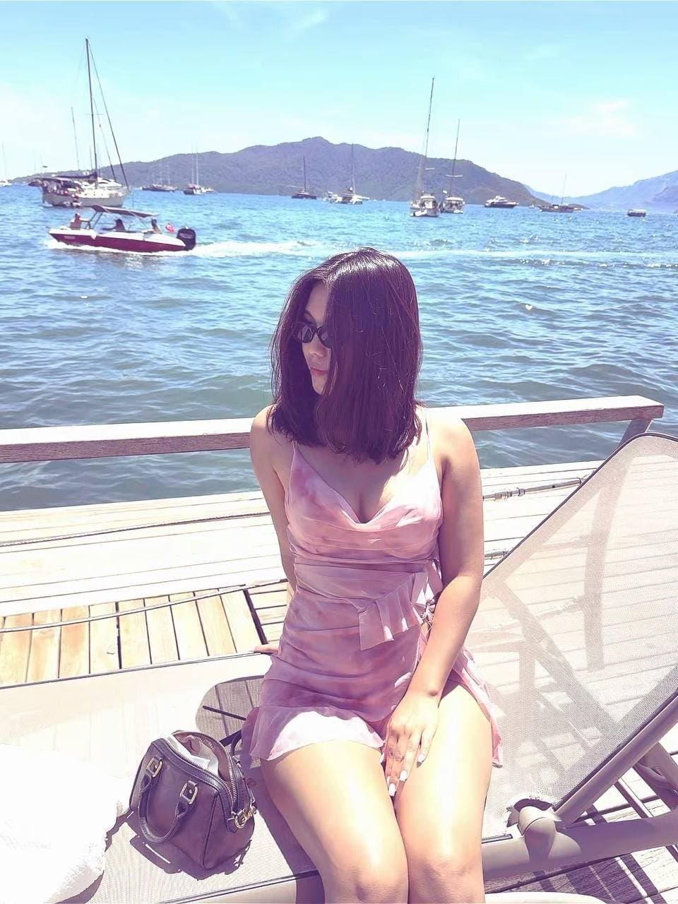 Indira, 21, escort in Almaty — brown hair, 167 cm (photo 3 of 7)