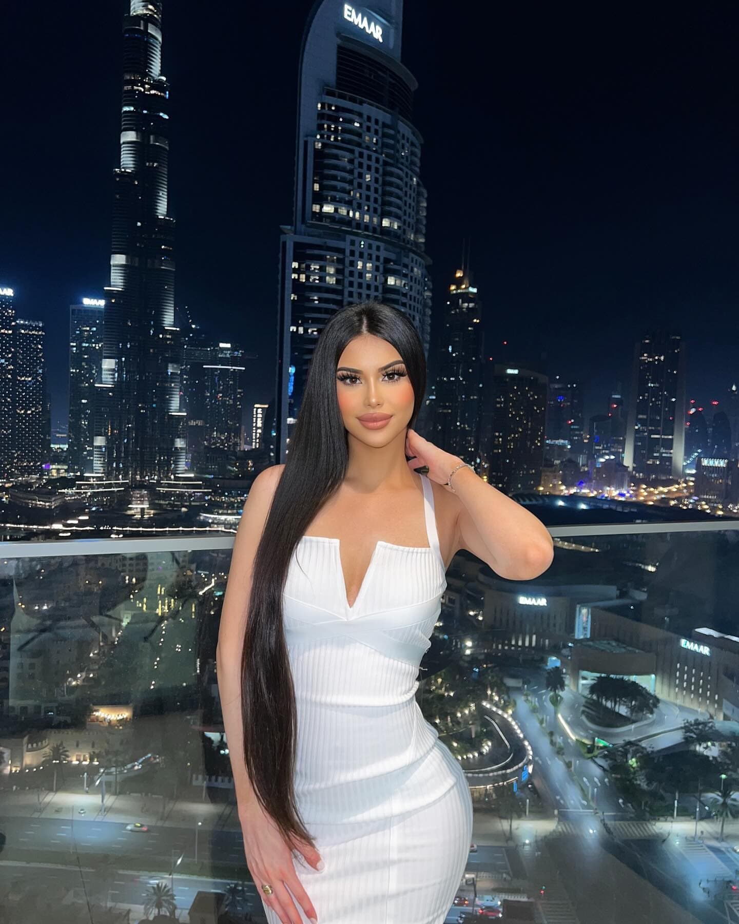 Angelina, 23, escort in Dubai — Romanian (photo 6 of 8)
