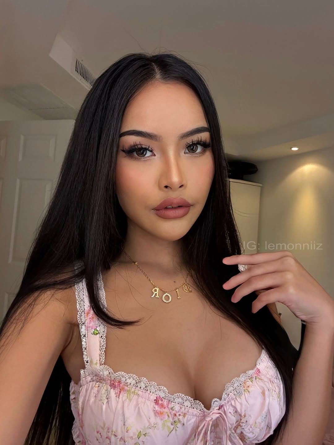 Kamala, 29, escort in Dubai — Thai (photo 1 of 7)