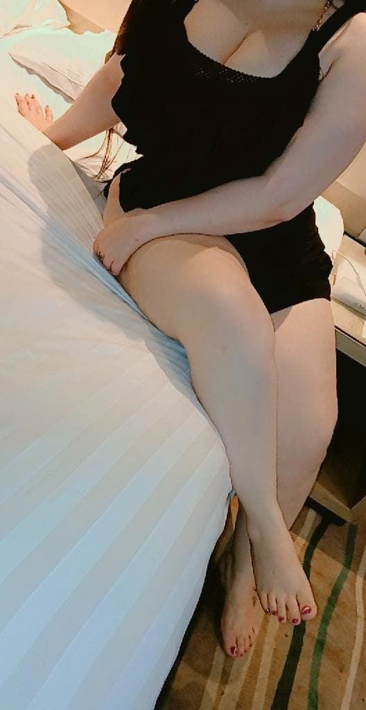 Ghala, 29, escort in Dubai — Egyptian (photo 1 of 10)