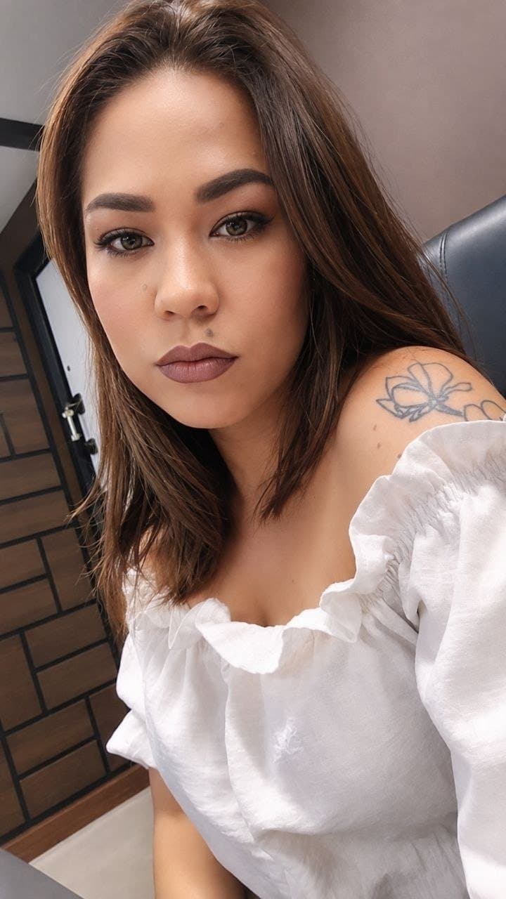 Zukhra, 28, escort in Almaty — brown hair, Kazakh (photo 4 of 9)
